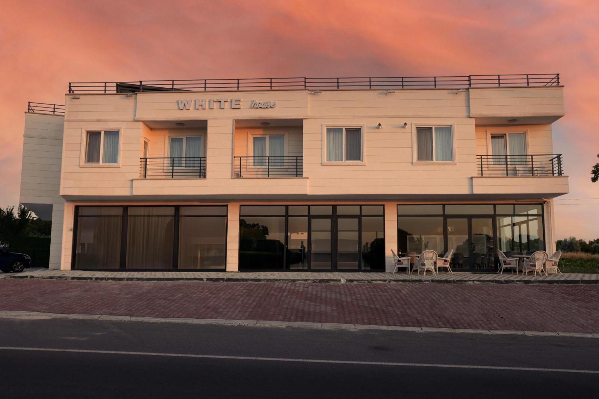 White House Cappadocia Aparthotel เนฟซิเฮียร์ ภายนอก รูปภาพ
