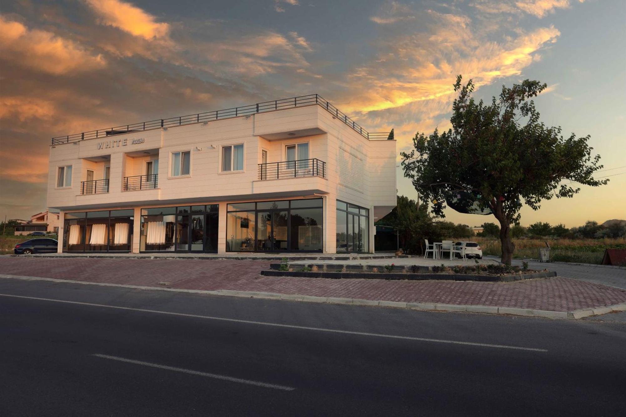 White House Cappadocia Aparthotel เนฟซิเฮียร์ ภายนอก รูปภาพ
